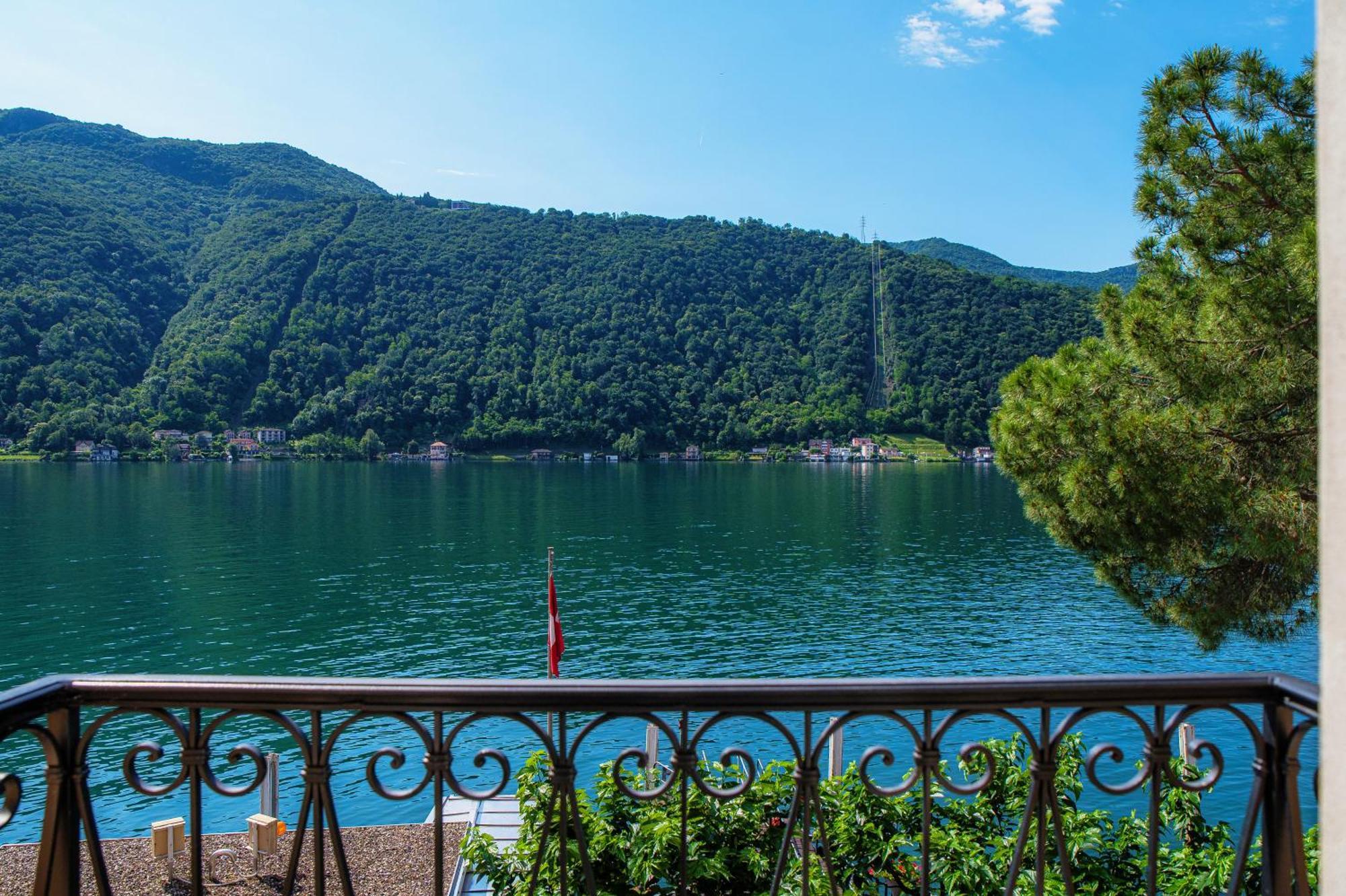 Il Balcone Sul Lago By Quokka 360 - Historic Lakeside Flat In Morcote Eksteriør bilde